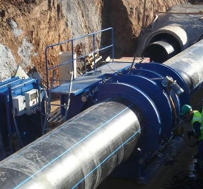 Water and liquid transportation Water and liquid transportation